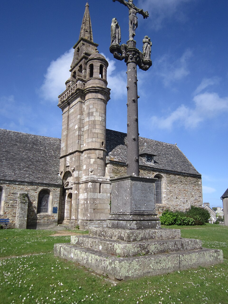 Centre du bourg de Guimaëc